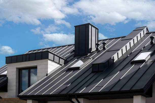 Best Roof Maintenance and Cleaning  in Lakeside, CA